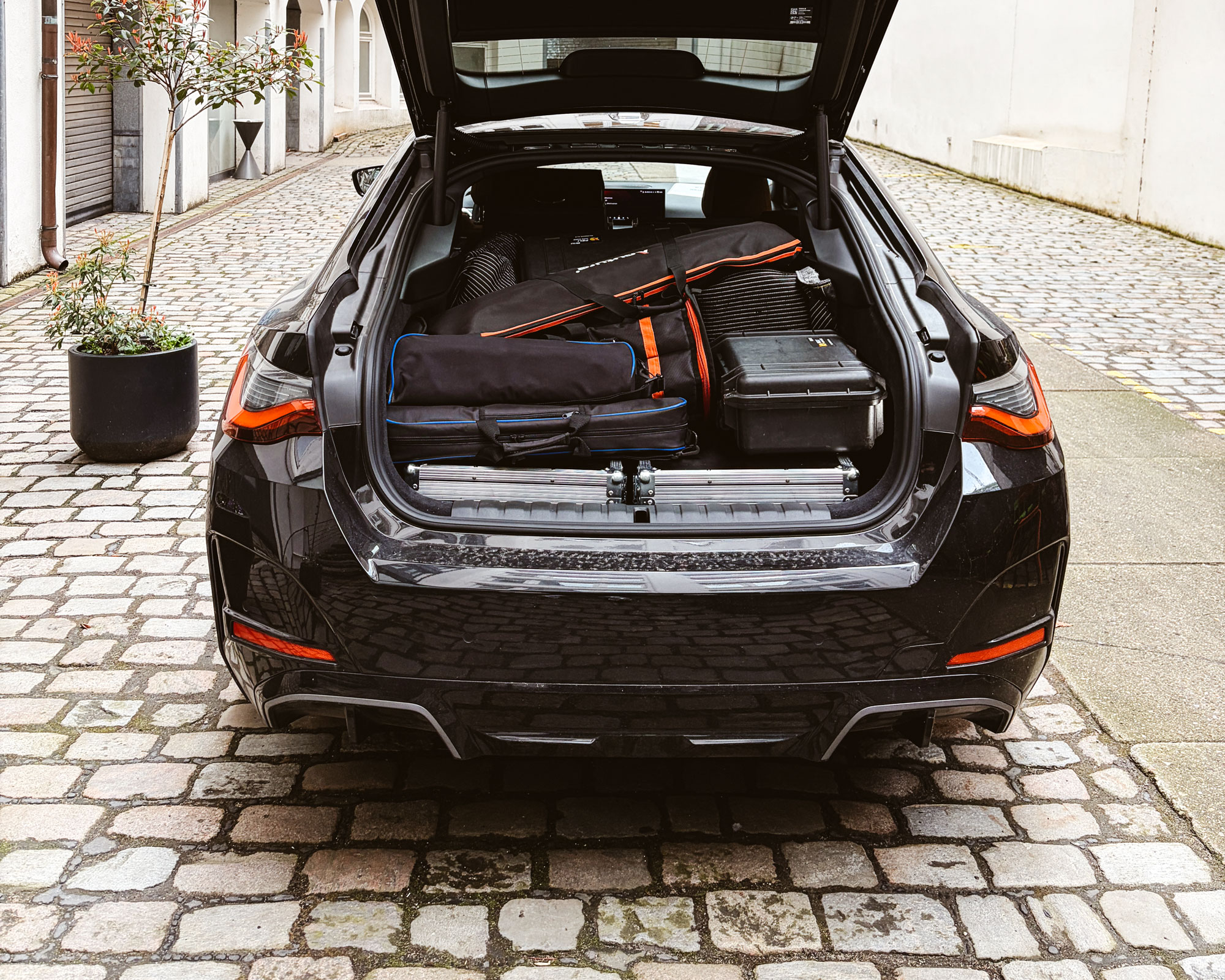 Video-Podcast Equipment-Transport